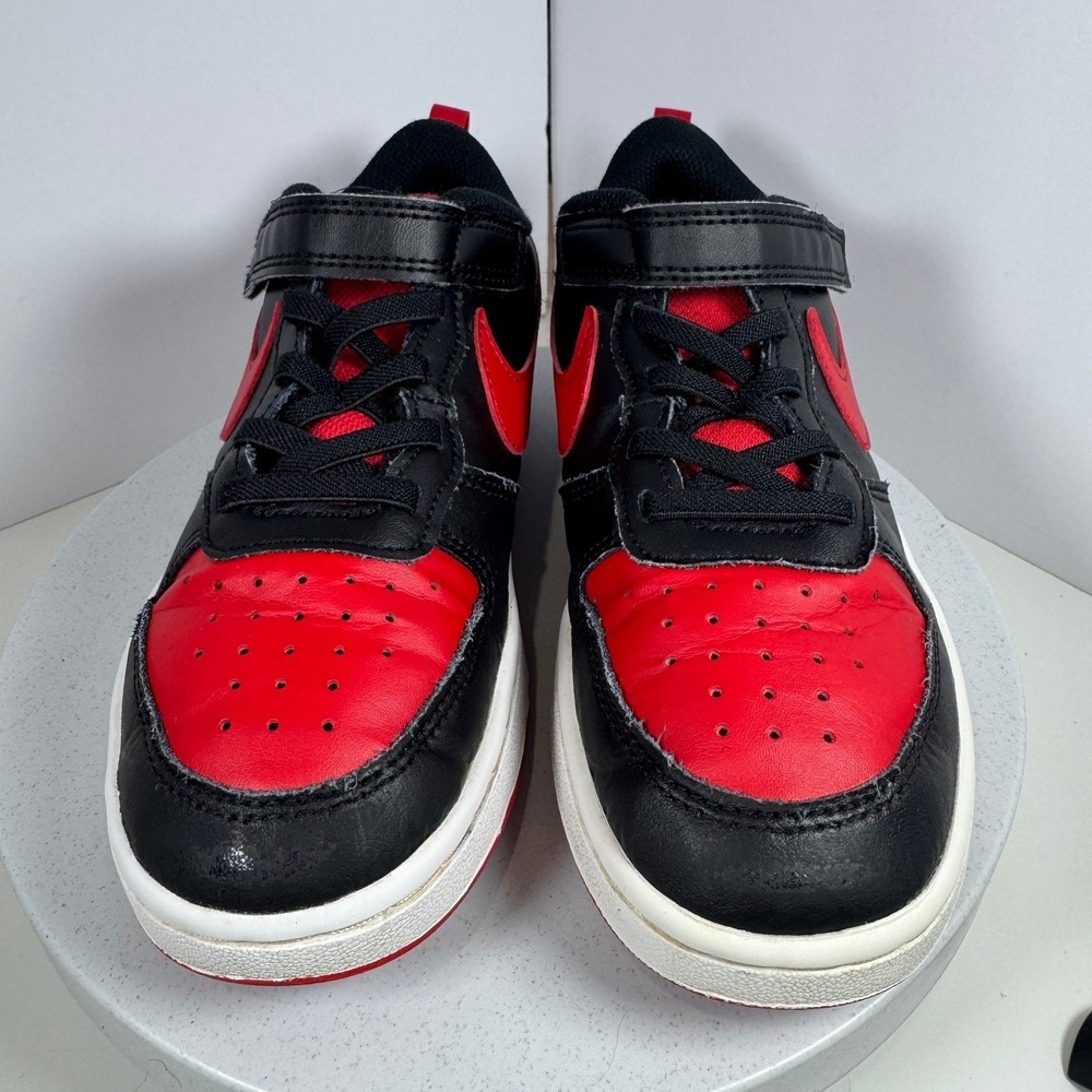 Nike Court Vision Low Boys Black Red Basketball Sneakers Shoes Size 2.5 - Picture 1 of 11